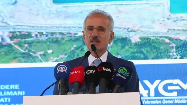 Bakan Uraloğlu: İyidere Lojistik Limanı'nda Fiziki Gerçekleşme Yüzde 82'ye Ulaştı