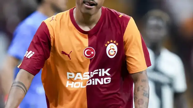 Gabriel Sara'dan Galatasaray'da Kalıyorum Mesajı