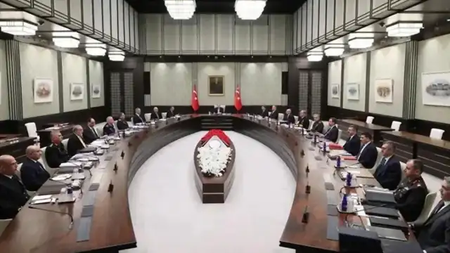 Milli Güvenlik Kurulu Toplantısı Başladı: Terörle Mücadele ve Bölgesel Güvenlik Masada
