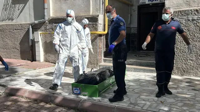 D.K.'den 6 Gündür Haber Alınamıyordu: İtfaiye Kapıyı Açınca Acı Gerçek Ortaya Çıktı