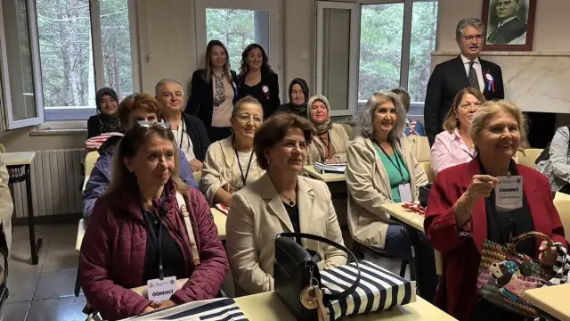 OMÜ ve Samsun Büyükşehir Belediyesi'nden 55-75 Yaş Arası Bireylere Yönelik 'Yaşam Boyu Öğrenme Üniversitesi' Açıldı