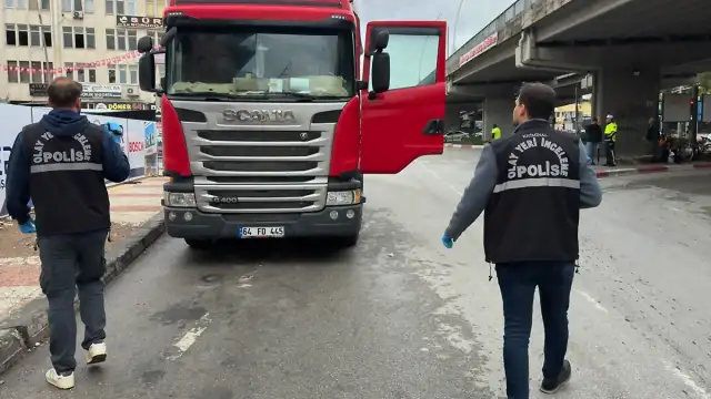 Uşak'ta Tırın Çarptığı Yaya Hastanede Hayatını Kaybetti, Sürücü Serbest Bırakıldı