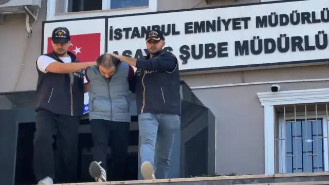 12 Yıl Kırmızı Bültenle Aranan ve İki Çocuğa Cinsel İstismar Suçundan Hükümlü Ö.G. Büyükçekmece'de Yakalandı