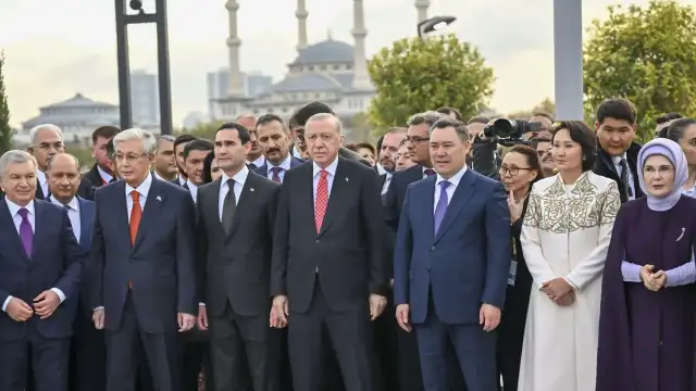 İlham Aliyev'in Türkiye'deki Türk Devletleri Teşkilatı Zirvesi'ne Katılmayacağı Bildirildi