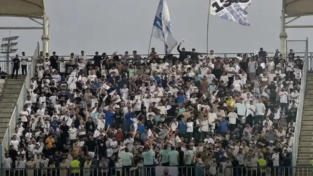 Tebriz Traktör Futbol Takımı, Irkçı Sloganlar Nedeniyle Sahadan Çekildi