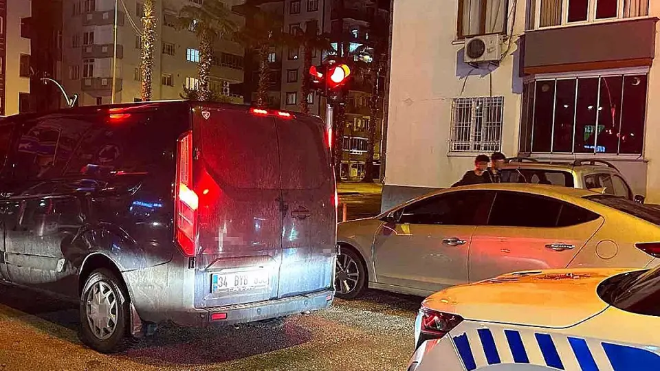 Adana'da Silahlı Saldırı: 1 Ağır Yaralı, 2 Şüpheli Gözaltında