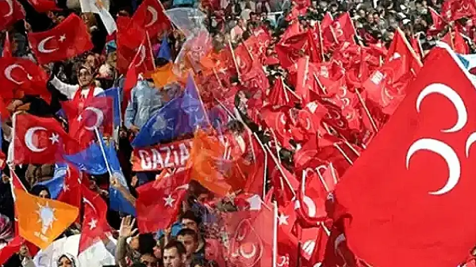 Ank-Ar Araştırma Anketi: Türkiye'nin Yönetimi Vatandaşların Yüzde 66,6'sı Tarafından Olumsuz Değerlendiriliyor