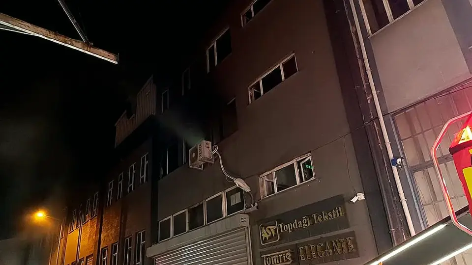 Bursa'da Tekstil Atölyesinde Yangın: Yaralanan Olmadı