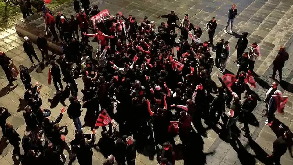 Çorum FK Taraftarlarından Yarı Final Galibiyeti Kutlaması