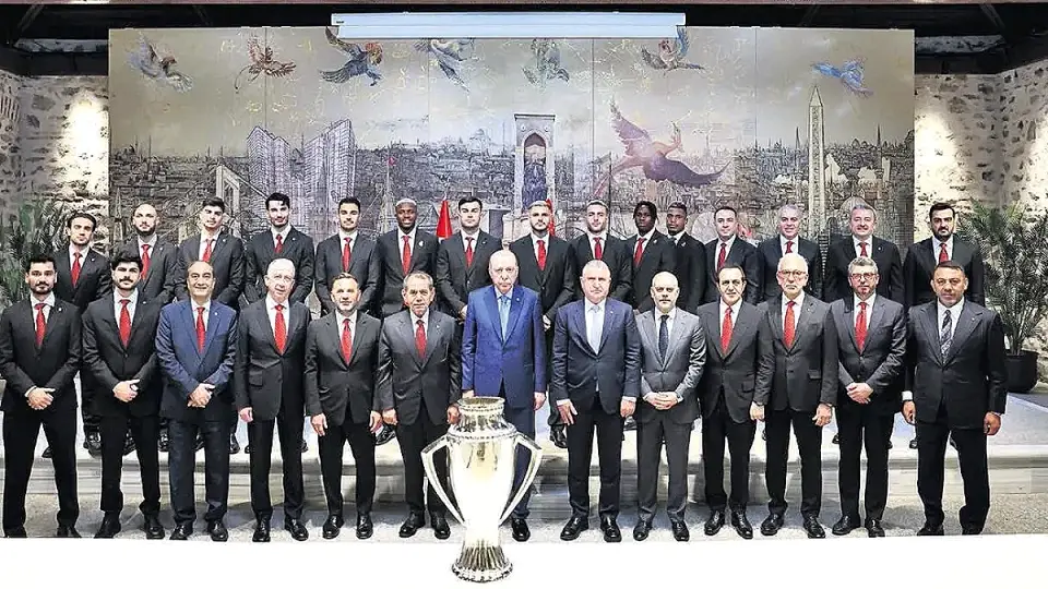 Cumhurbaşkanı Erdoğan, Galatasaraylıları Kabul Etti