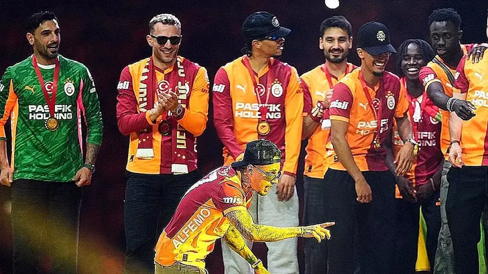 Galatasaray'ın 26. Şampiyonluğu Rams Park'ta Kutlandı
