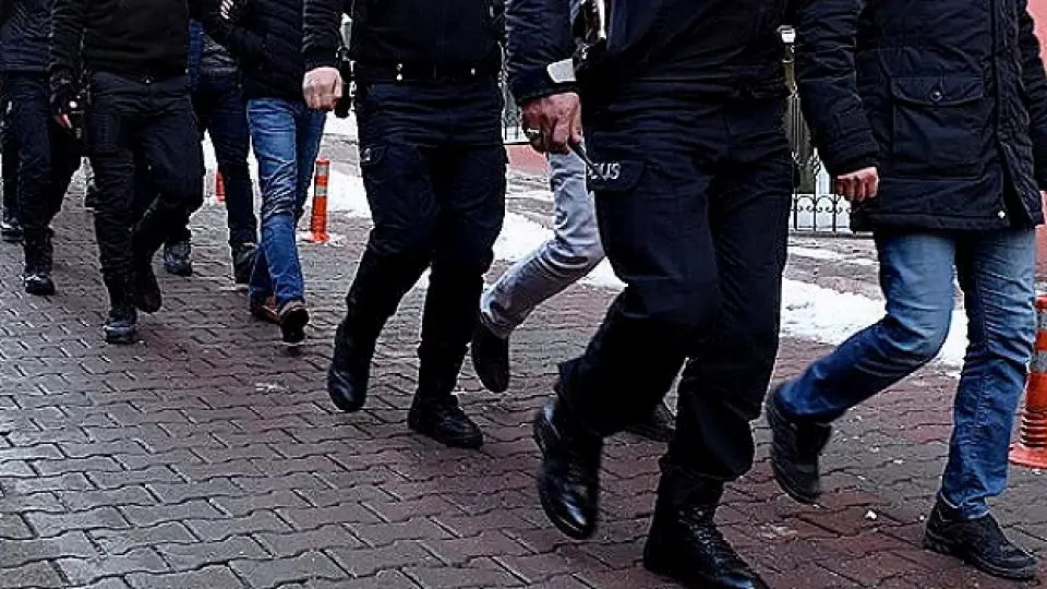 İstanbul Merkezli Operasyonda 98 Kişi Tutuklandı