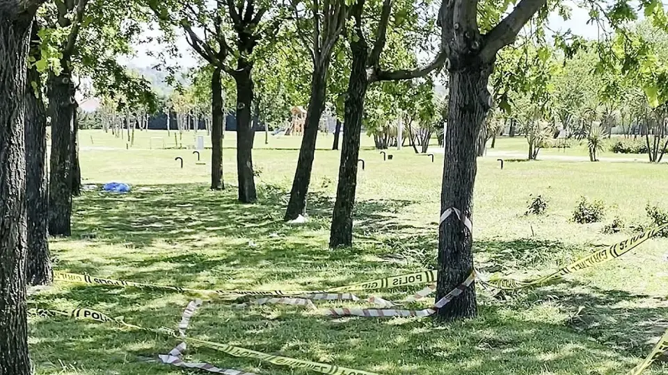 Küçükçekmece'de Polise Silahlı Saldırı Girişimi: Kalaşnikof Tüfek Ele Geçirildi