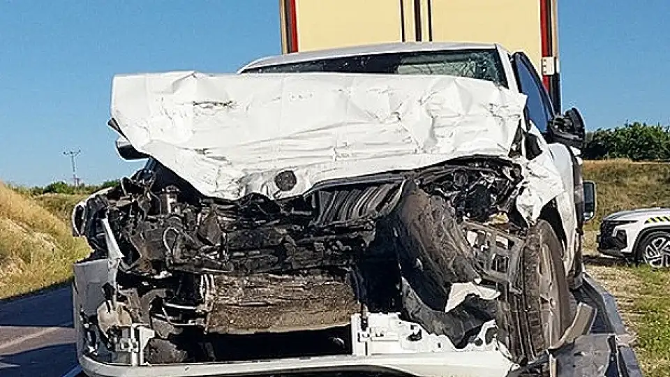 Mut-Silifke kara yolunda trafik kazası: 2'si çocuk 3 kişi hayatını kaybetti, baba ağır yaralı