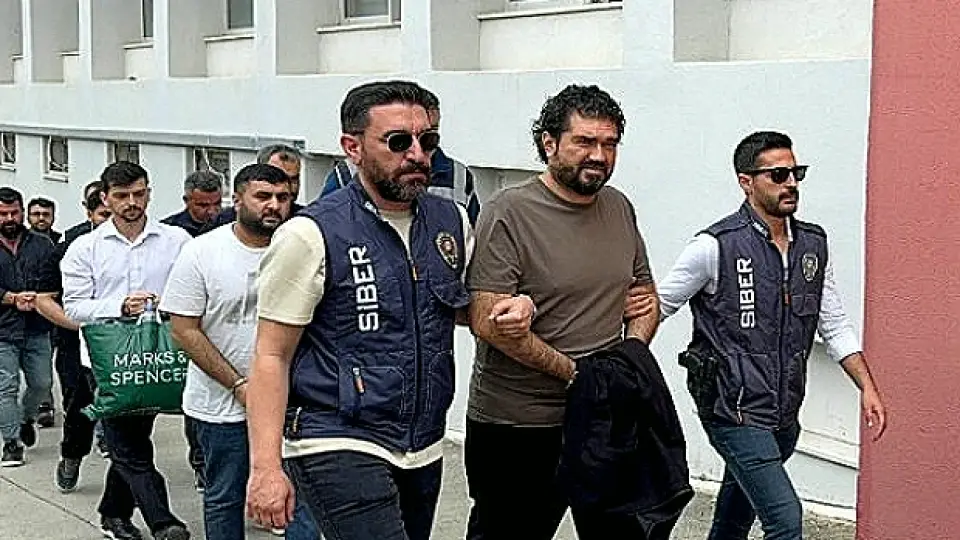 R.O.K. Tutuklandı