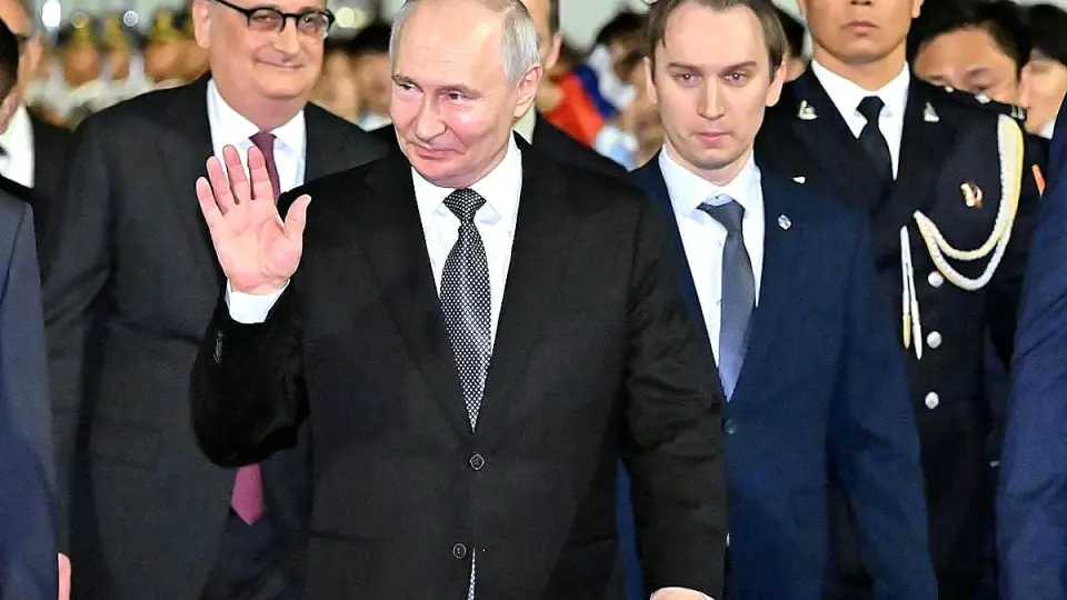 Rusya Devlet Başkanı Putin, Çin'e Resmi Ziyarette Bulunuyor
