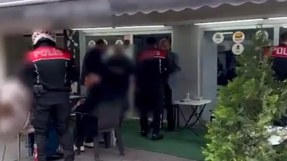 Sakarya'da Fuhşa Aracılık Eden Çay Ocağı Operasyonunda 4 Tutuklama