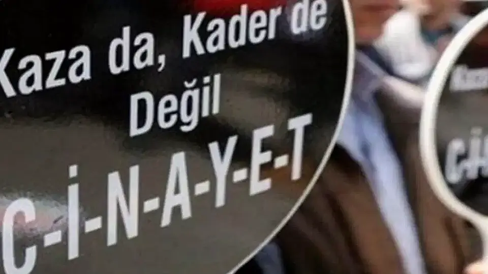Siirt'te Çatı Tadilatında Elektrik Akımına Kapılan İşçi Hayatını Kaybetti