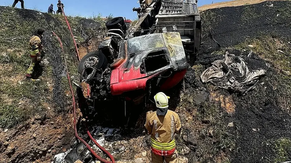 Şırnak'ta TIR Yangını: Sürücü Hayatını Kaybetti