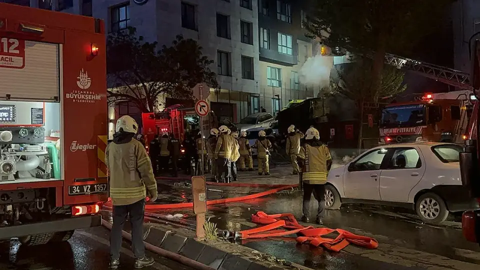 Şişli'de İş Yerinde Çıkan Yangın Söndürüldü
