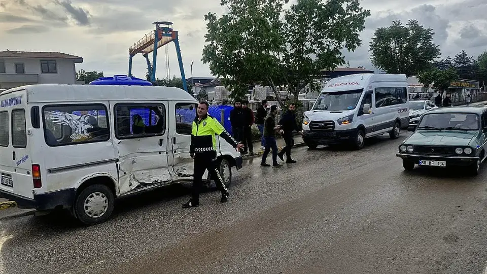 Tokat'ta Zincirleme Kaza: 11 Yaralı