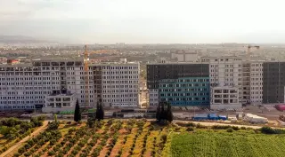 Deprem Bölgesi Sağlık Tesisleri ve Şehir Hastaneleri Arasındaki Kaynak Farkı Tartışması Büyüyor