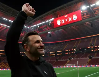 Galatasaray Teknik Direktörü Okan Buruk'tan Rakiplere Üstünlük Kurdu