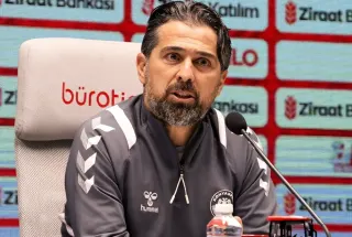 Konyaspor Teknik Direktörü İlhan Palut: "Fenerbahçe galibiyeti bize özgüven ve enerji verecek"