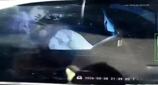 Eyüpsultan'da Taksi Şoförü Gasp Edildi, Darp Edilme Anları Kamerada