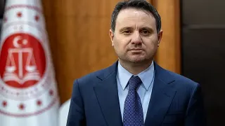 33 ilde yasa dışı bahis, dolandırıcılık ve kara para aklama operasyonu: 8,7 milyar TL suç geliri ele geçirildi