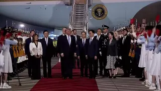 ABD Başkanı Trump, Çin'e İndi: Kritik Zirve Pekin'de Gerçekleşecek