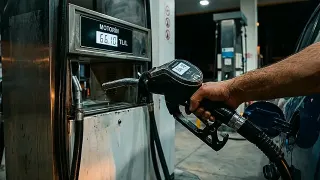 Akaryakıt Fiyatlarında İndirim: Motorine 7,17 TL İndirim Yansıdı