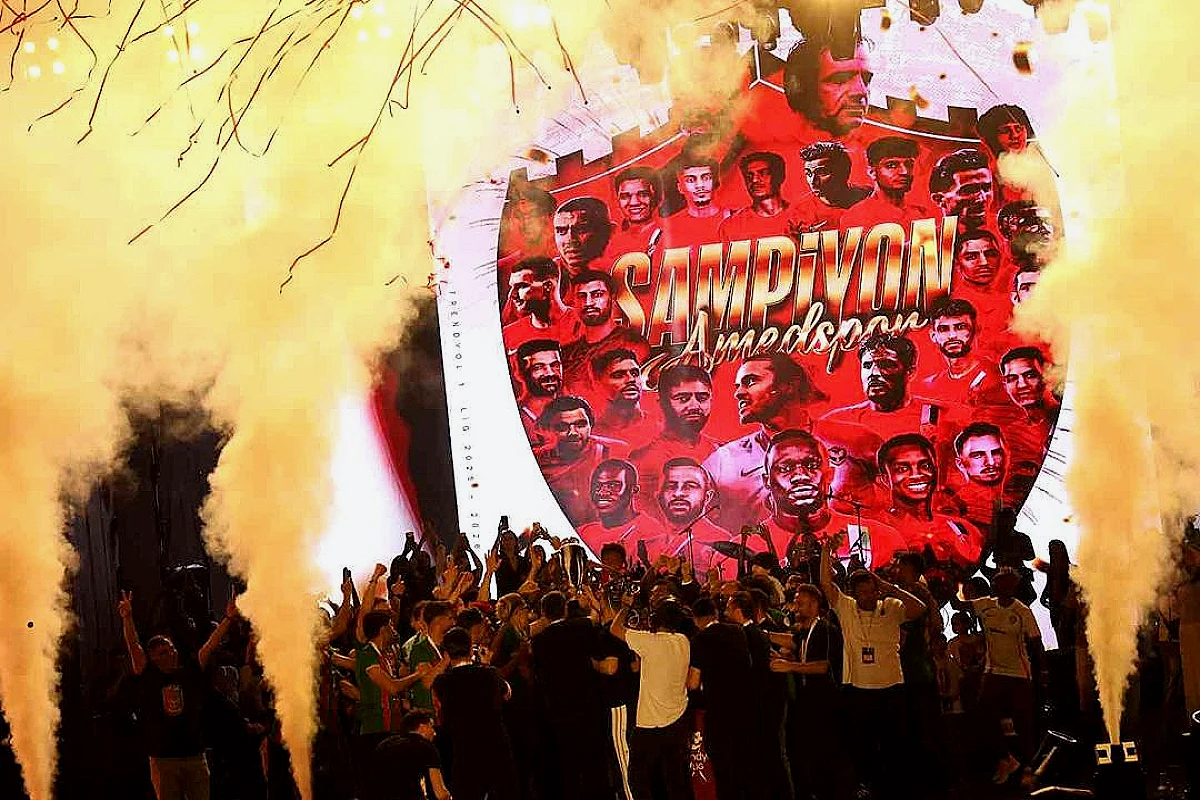 Amed Sportif Faaliyetler Şampiyonluğu Kutladı