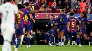 Barcelona, LaLiga'da Şampiyonluğunu İlan Etti
