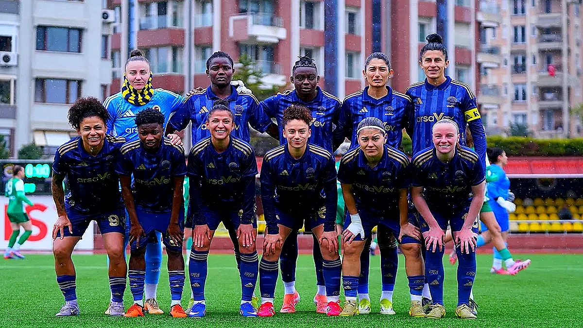 Fenerbahçe Kadın Futbol Takımı Şampiyon Oldu