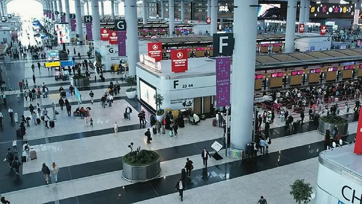 Havayolunda Nisan Ayı Yolcu Trafiği Rekor Kırdı