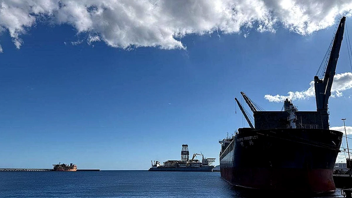 İspanya, Hantavirüs Bulaşan Gemideki Yolcuları Tahliye Ediyor
