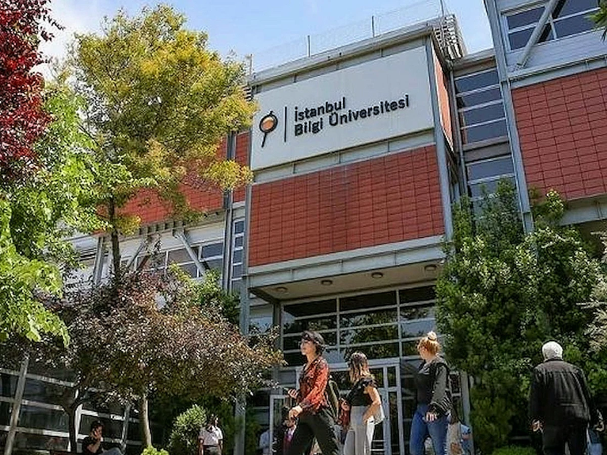 İstanbul Bilgi Üniversitesi'nin Faaliyet İzni Kaldırıldı