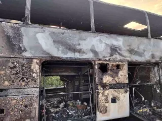 İzmir'den İstanbul'a Giden Otobüs Alev Aldı