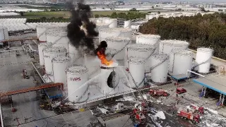 Mersin'deki Fabrika Yangınında Bir İşçi Hayatını Kaybetti