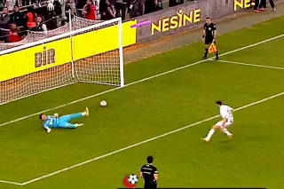 Muğlaspor, penaltılarla Elazığspor'u yenerek Trendyol 1. Lig'e yükseldi