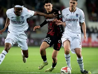 Türkiye Kupası'nda Finalin Adı Belli Oldu: Trabzonspor, 90+2'de Bulduğu Golle Finale Yükseldi
